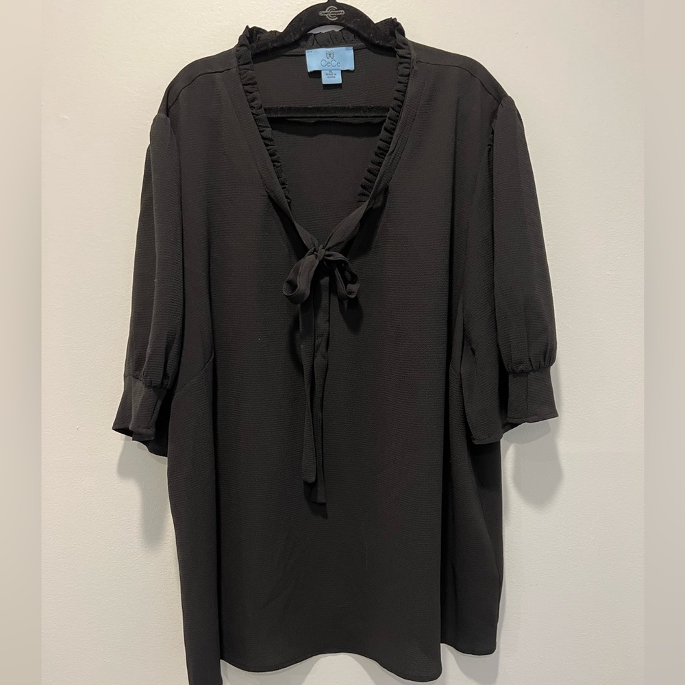 CeCe short sleeve ruffle black shirt with front tie size XL